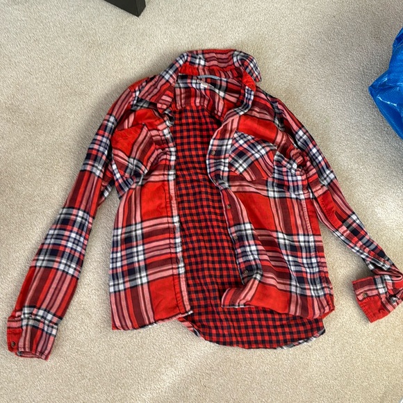 Flannel - Picture 1 of 2